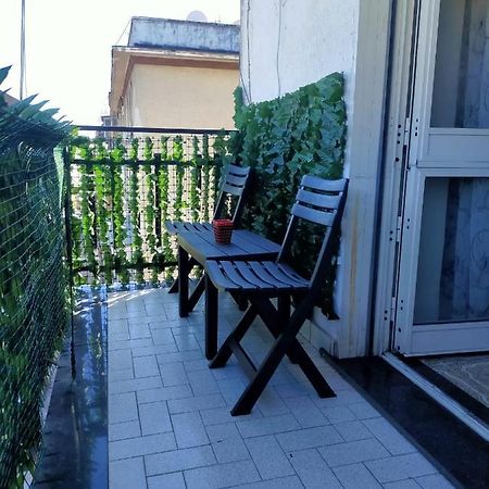 Casa Buono - Aeroporto Di Capodichino Apartamento Nápoles Exterior foto